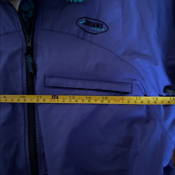 Brooks running wind jacket Activent EUC women’s small - Picture 14 of 14